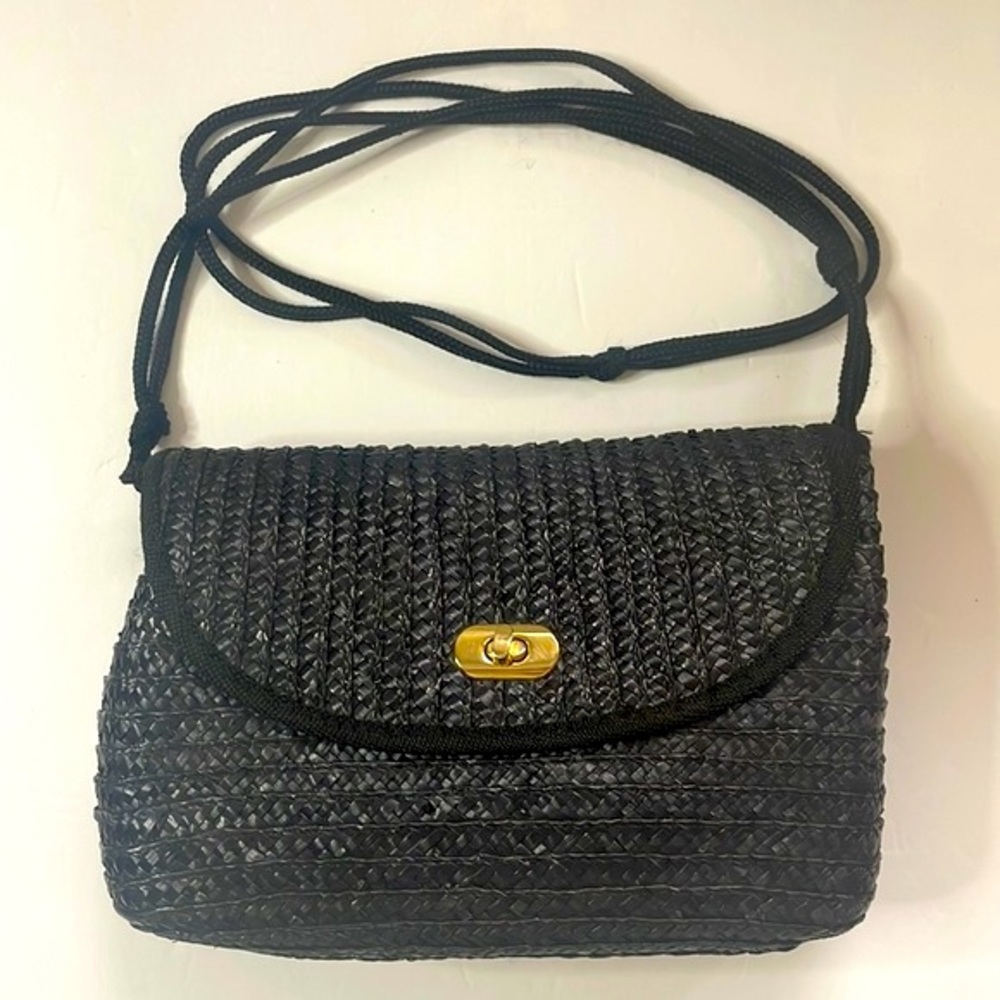 Waves by Tandem Bags black straw bag